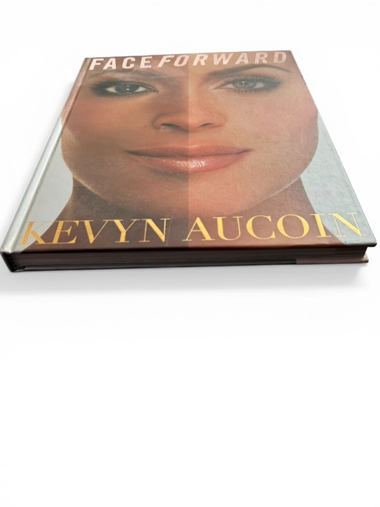 Kevyn Aucoin Face Forward Makeup Book Hardcover - Picture 4 of 15